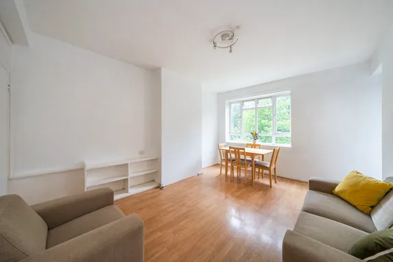 Weir Road, London, SW12