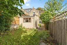 Eastbourne Avenue, Bath