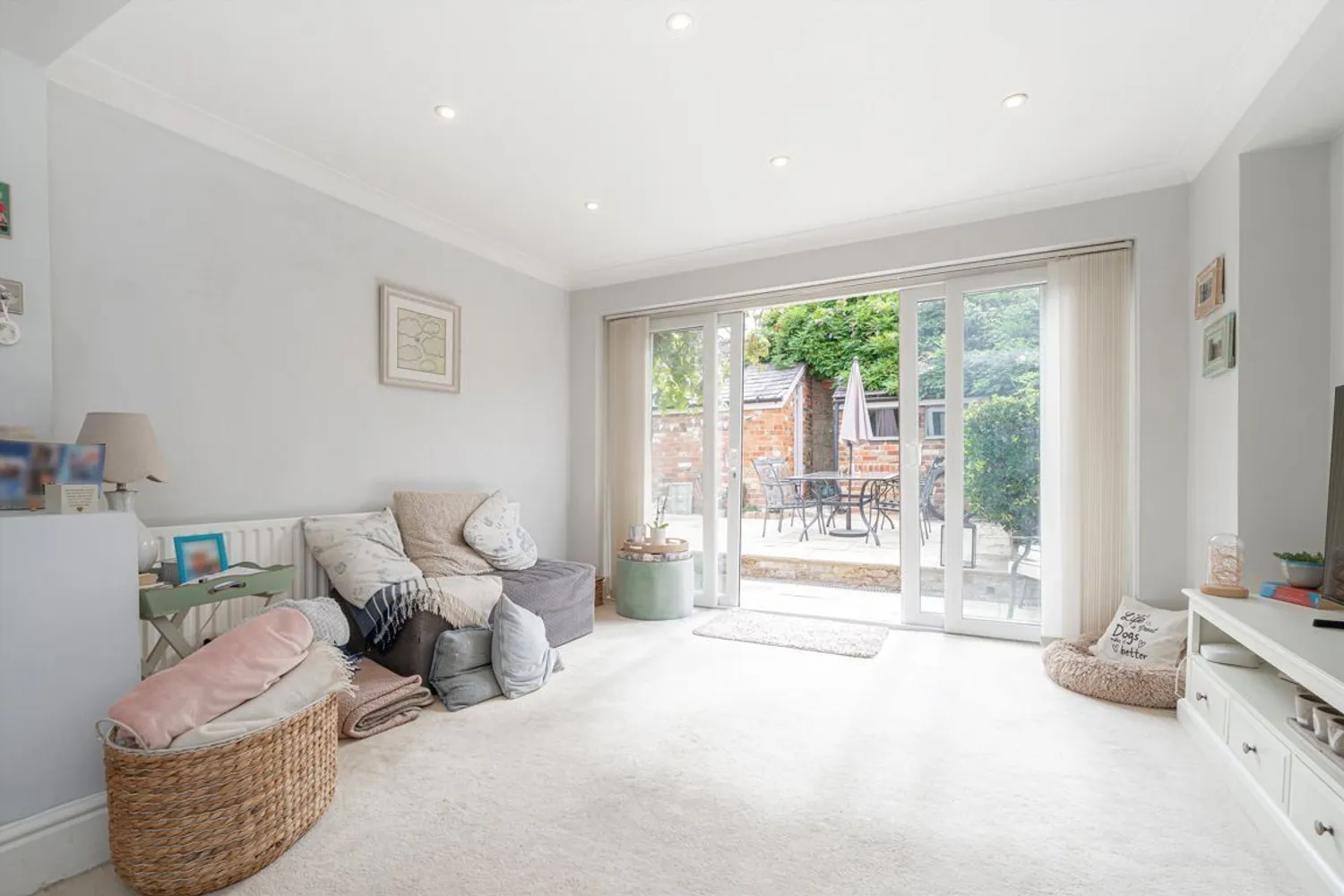 Beech Road, Weybridge, KT13 photo 3