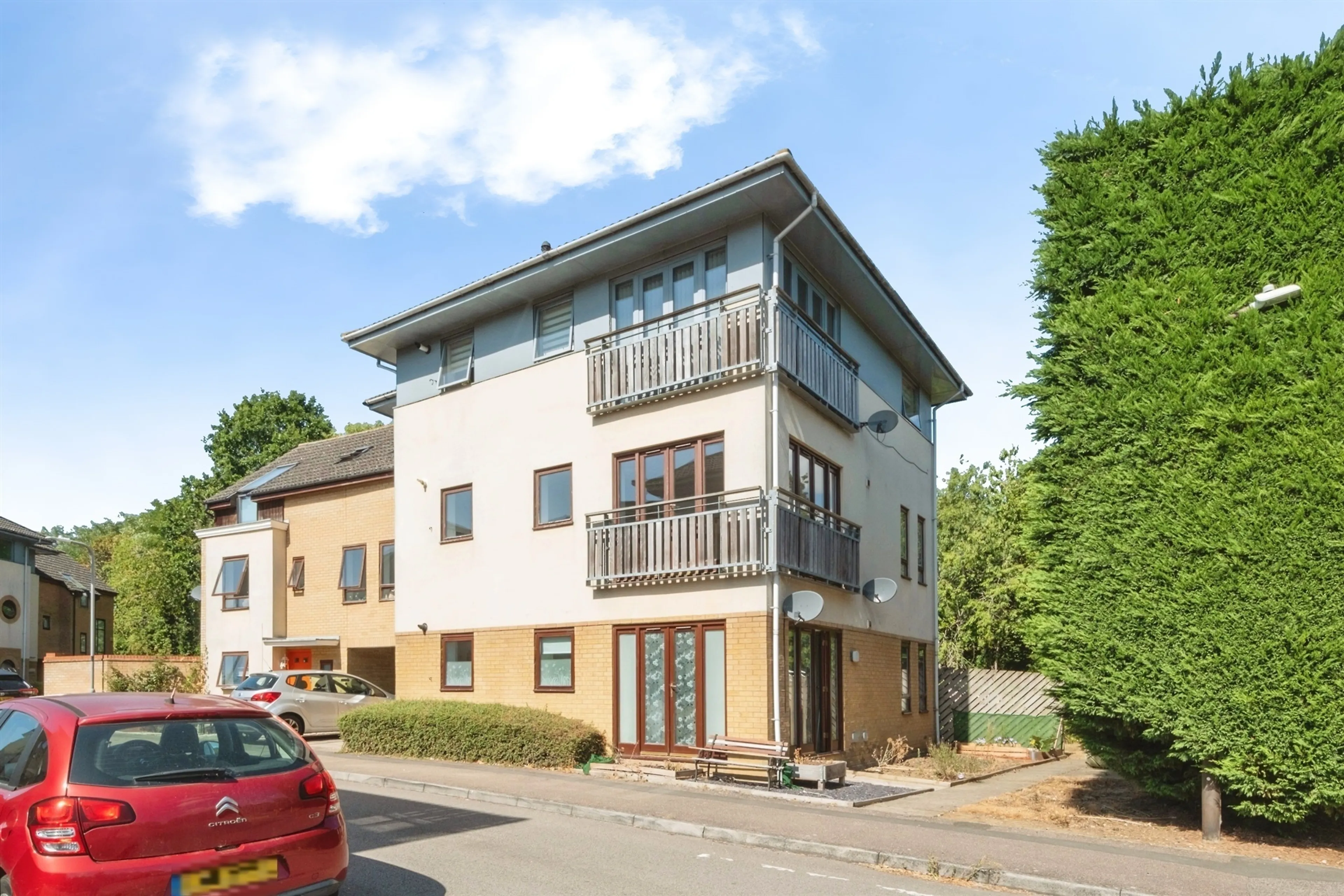 Property at Howitt Drive, Bradville, Milton Keynes