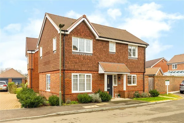 Marjoram Avenue, Cranleigh, Surrey, GU6
