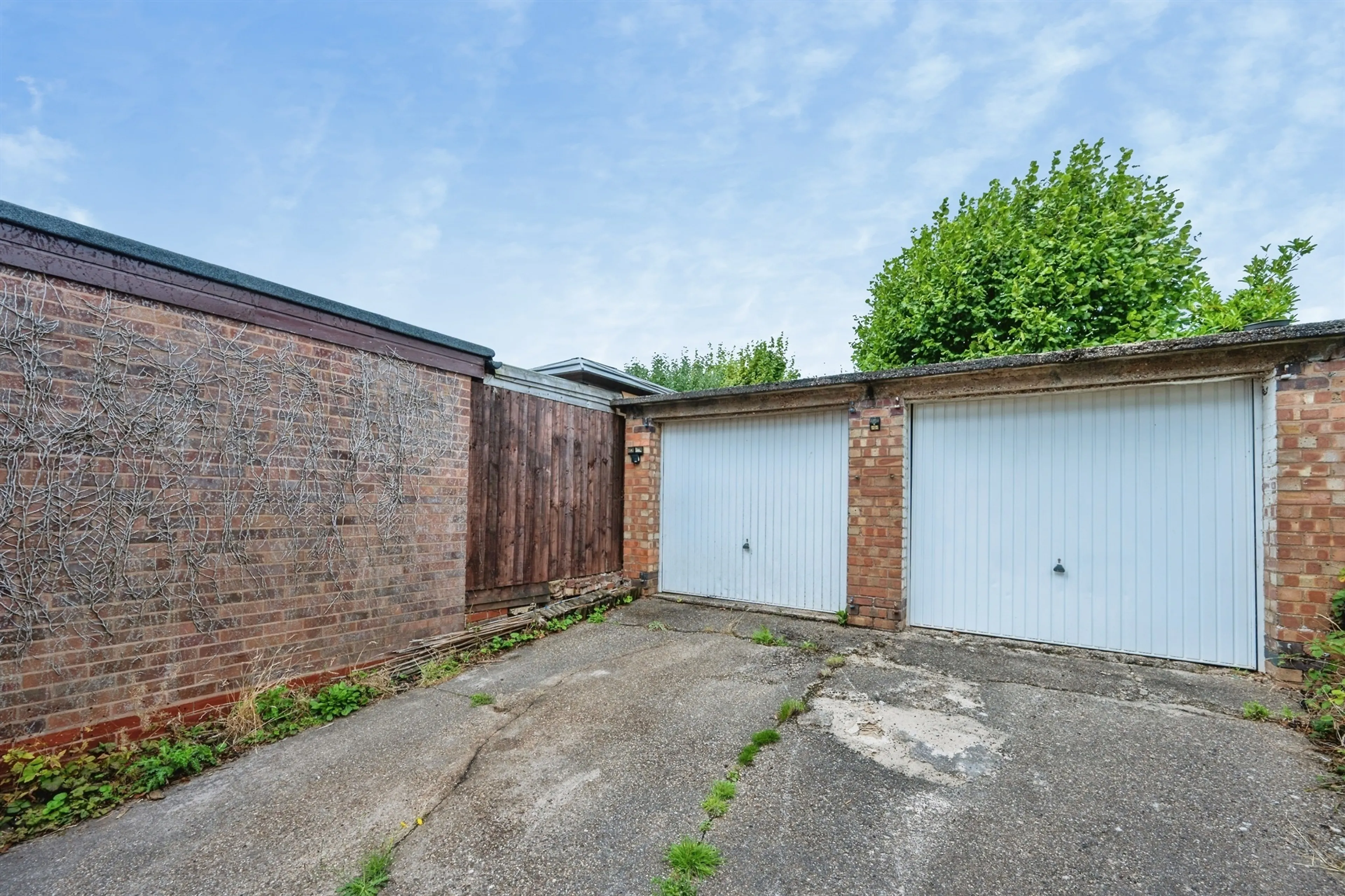Property at Oakenshaw Road, Redditch
