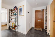 Clock View Crescent, London, N7 photo 16
