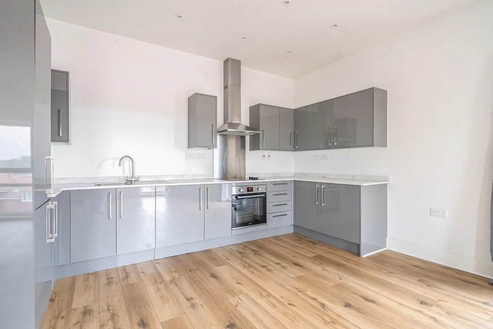 15 Union Place, Bartholomew Street Newbury RG14 photo 2