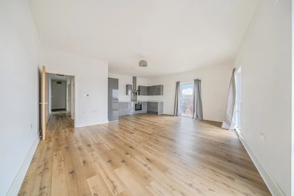 15 Union Place, Bartholomew Street Newbury RG14 photo 3