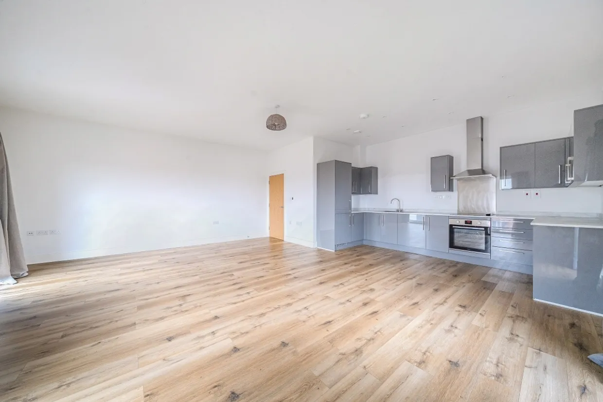 15 Union Place, Bartholomew Street Newbury RG14 photo 4