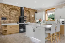 Chequers Lane Watford WD25 photo 6