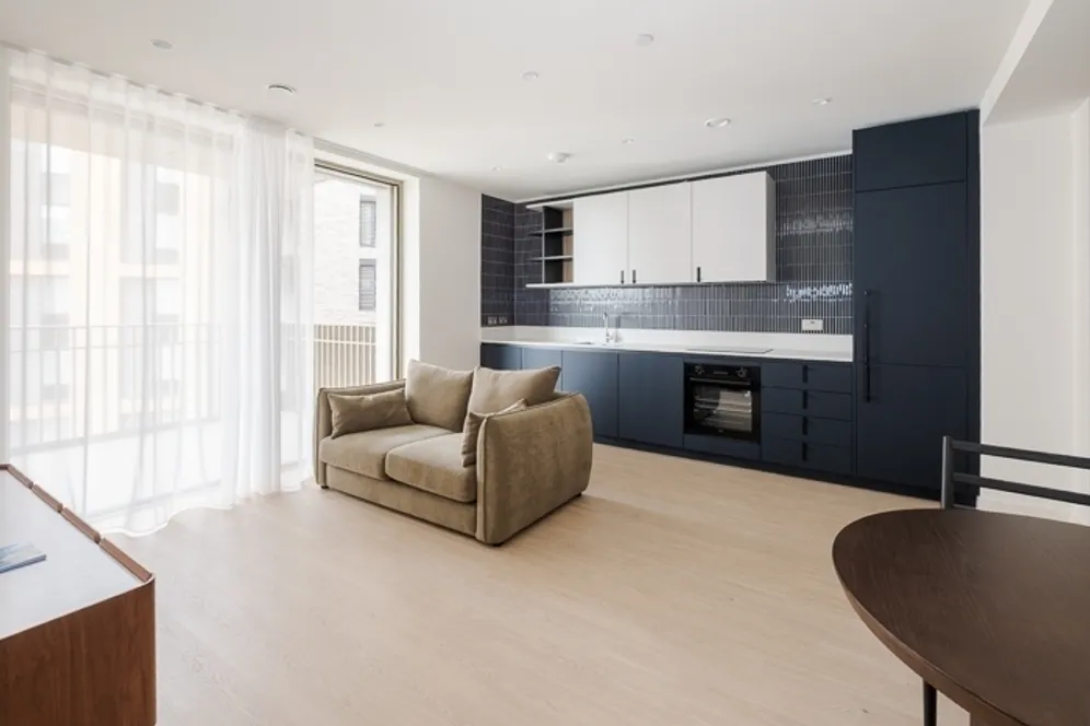 Ferry Island, 1 Heart Of Hale Lane, London, N17 photo 6