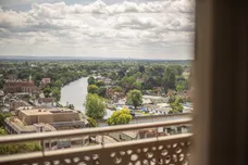 Elmsleigh Road Staines TW18 photo 8
