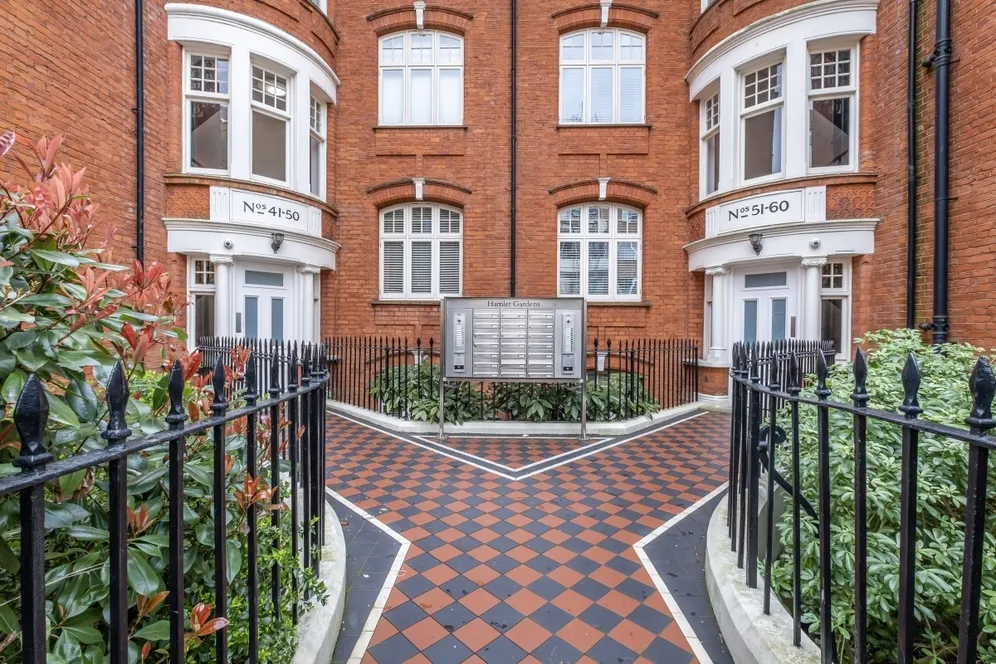 Hamlet Gardens, 290 King Street, London, W6 photo 12