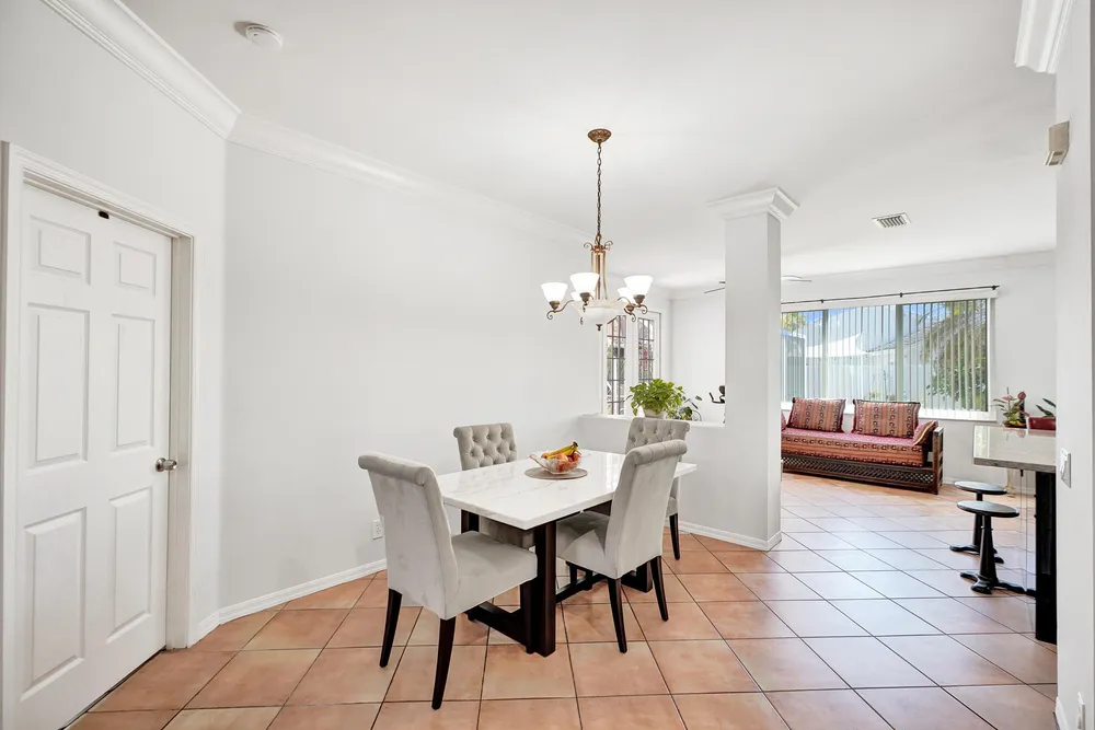873 Stanton Dr, Weston, FL 33326