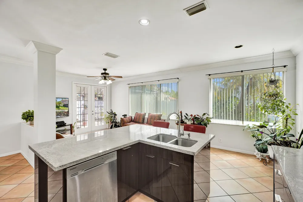 873 Stanton Dr, Weston, FL 33326