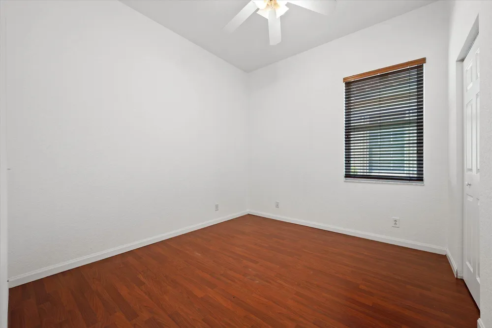 886 Sunflower Circle, Weston, FL 33327