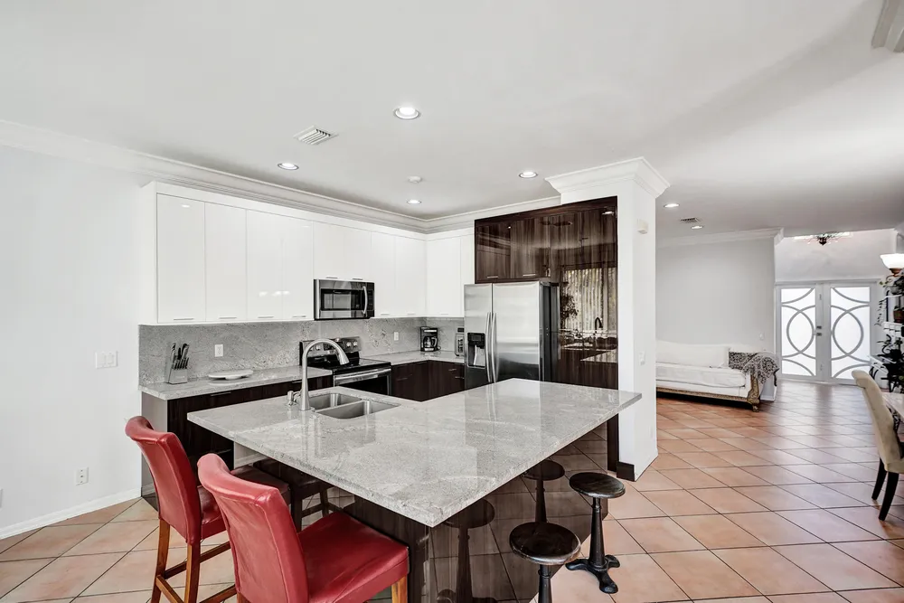873 Stanton Dr, Weston, FL 33326