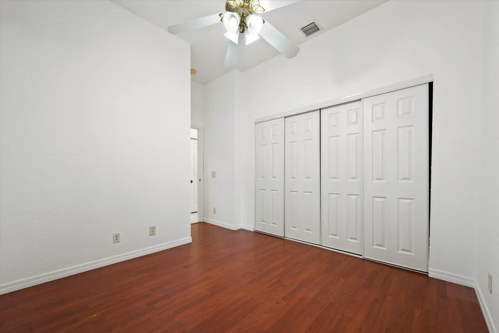 886 Sunflower Circle, Weston, FL 33327
