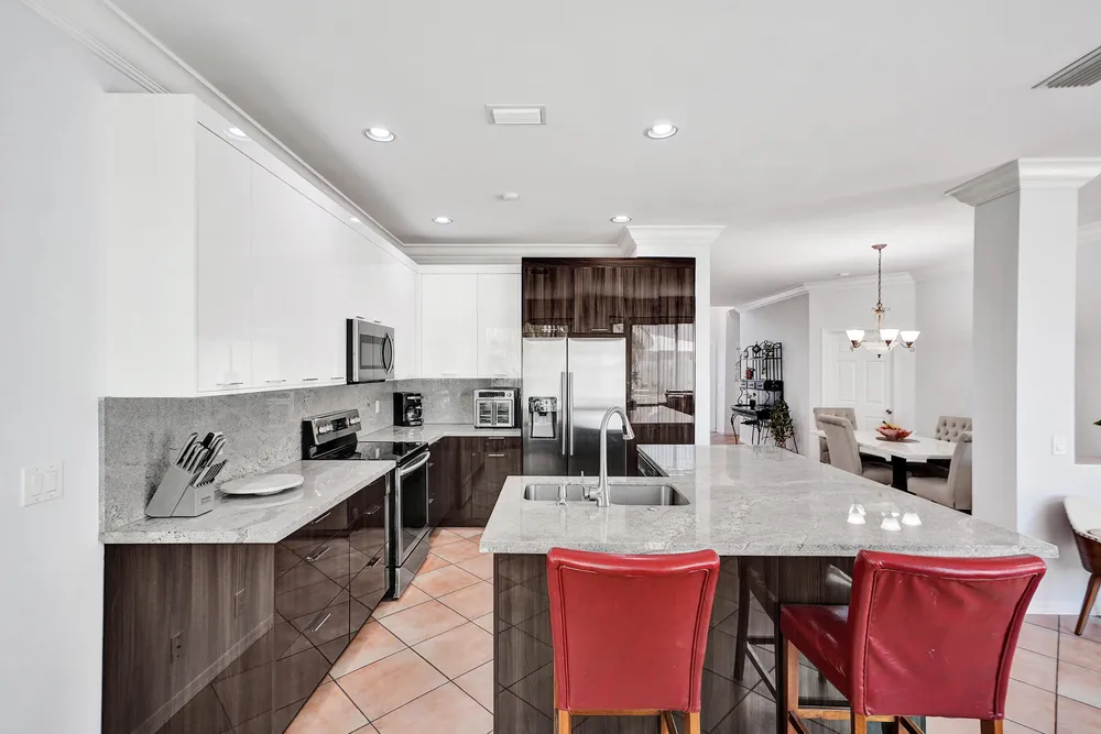 873 Stanton Dr, Weston, FL 33326