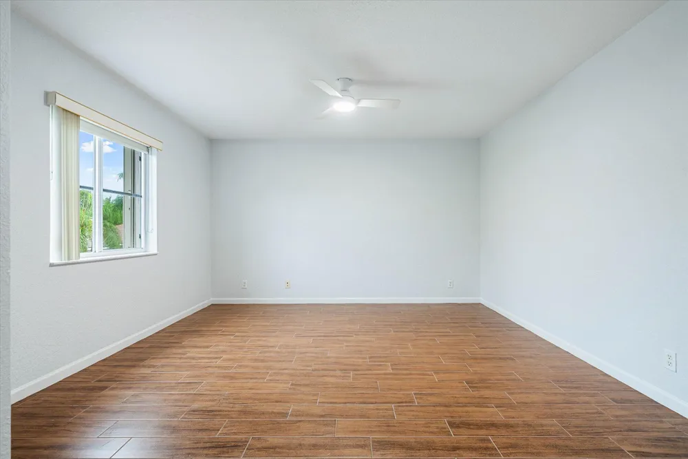 890 Hawthorn Terrace, Weston, FL 33327