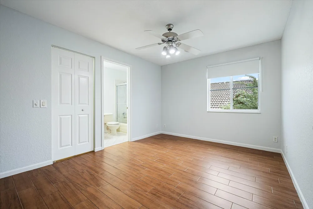890 Hawthorn Terrace, Weston, FL 33327
