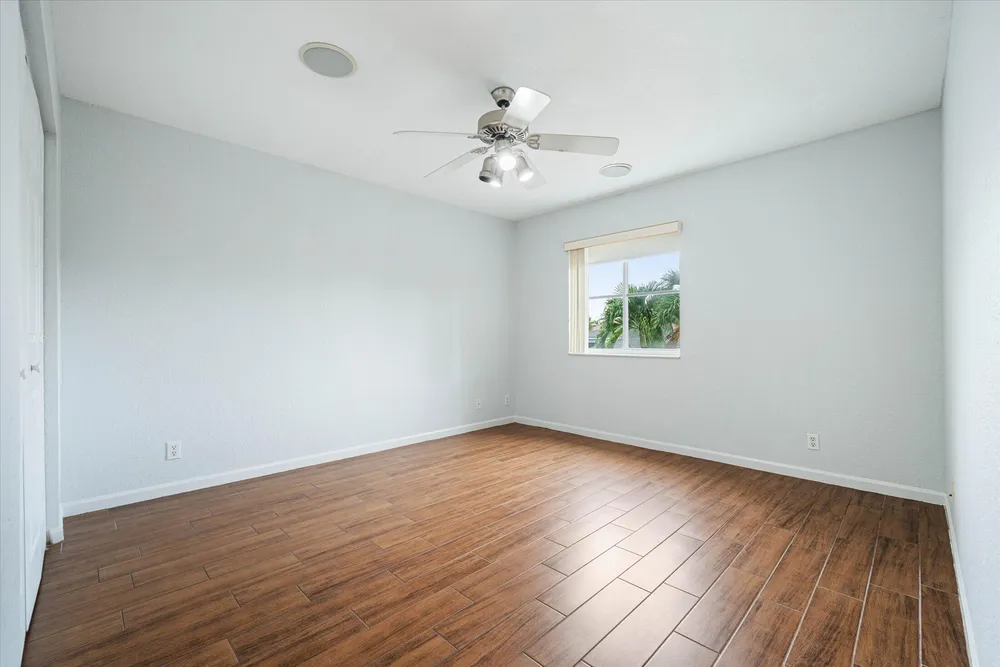 890 Hawthorn Terrace, Weston, FL 33327