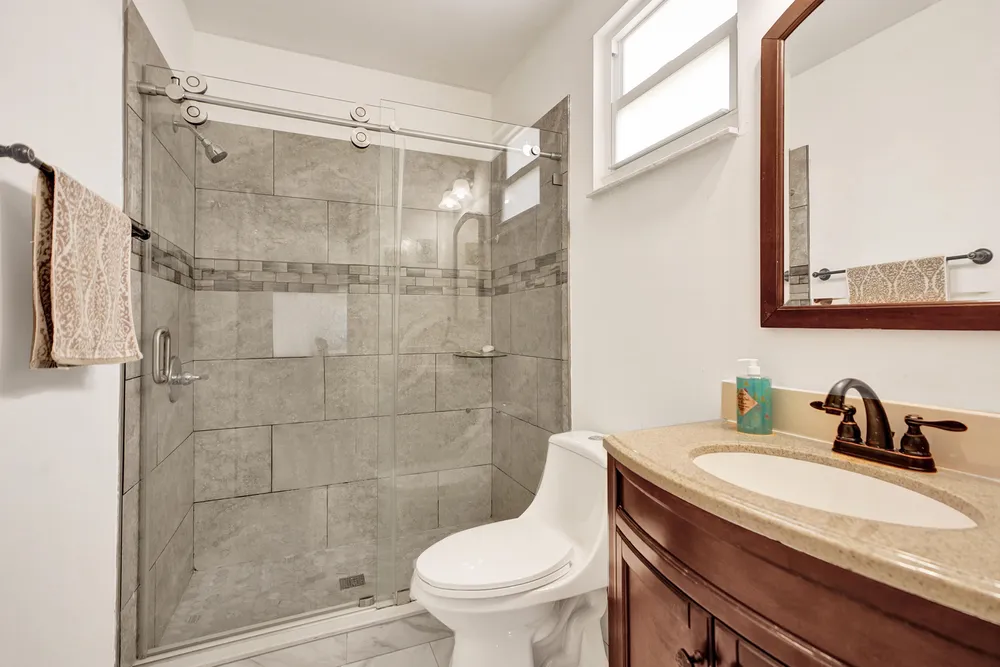 873 Stanton Dr, Weston, FL 33326