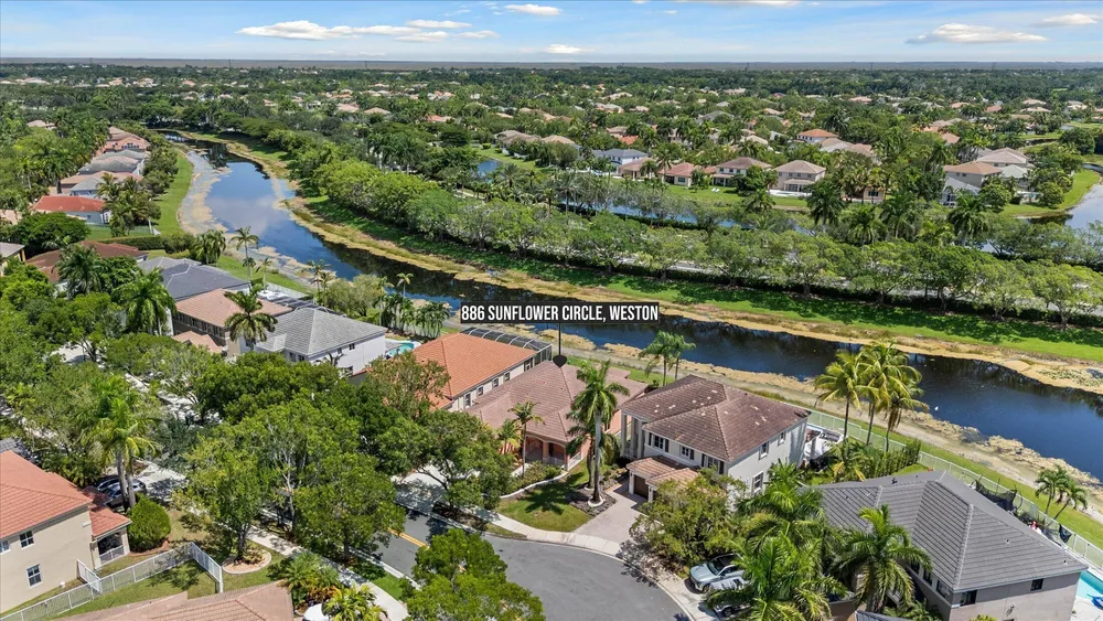886 Sunflower Circle, Weston, FL 33327