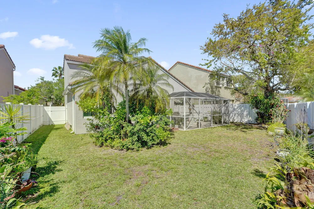 873 Stanton Dr, Weston, FL 33326