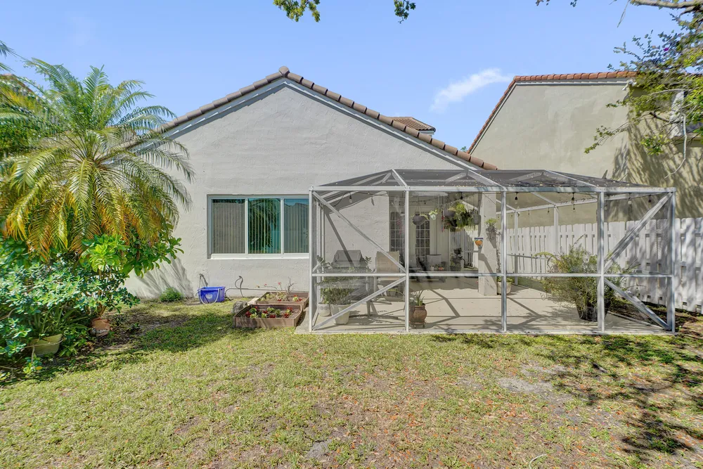 873 Stanton Dr, Weston, FL 33326