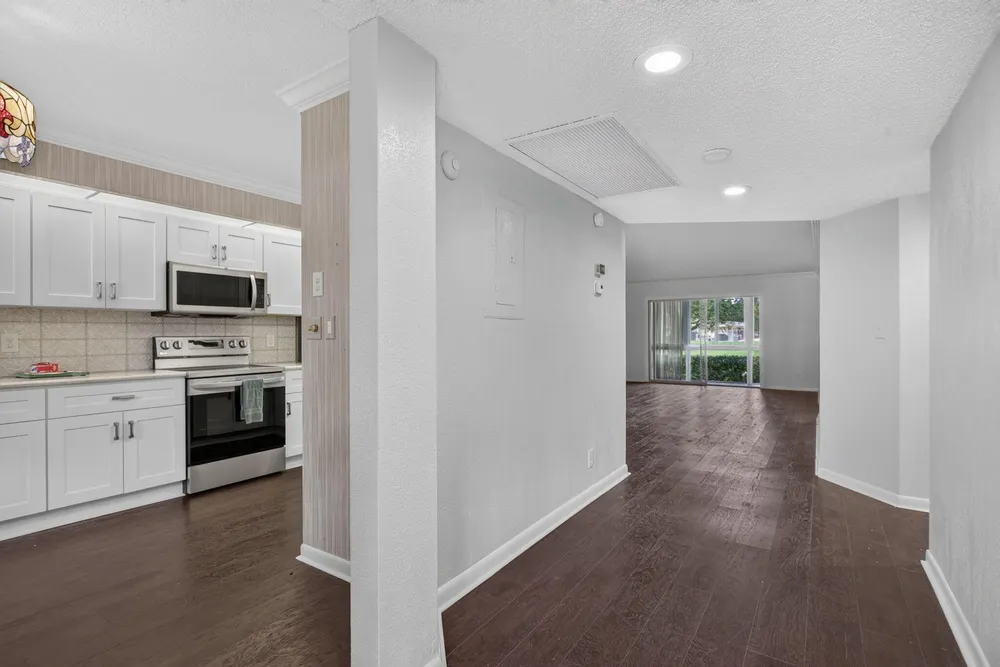 1604 Abaco Dr, Coconut Creek, FL 33066