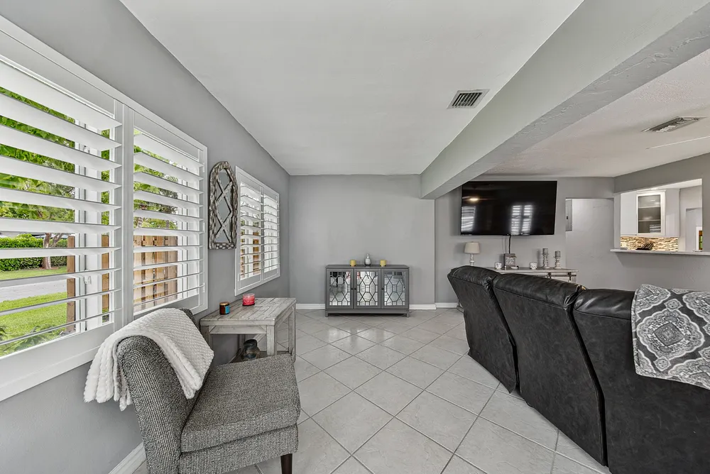 800 SW 19th St, Fort Lauderdale, FL 33315