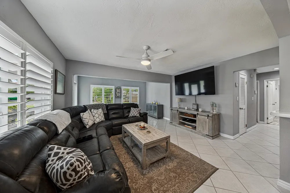800 SW 19th St, Fort Lauderdale, FL 33315
