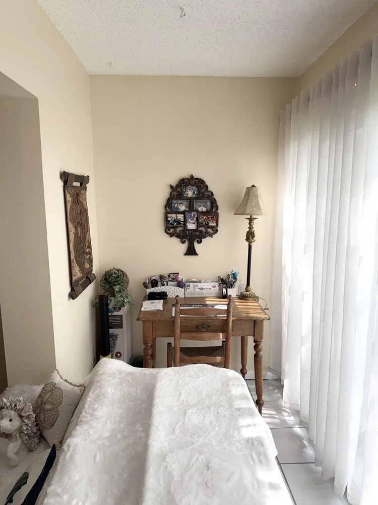 1030 Silk Oak Terrace, Delray Beach, FL 33445