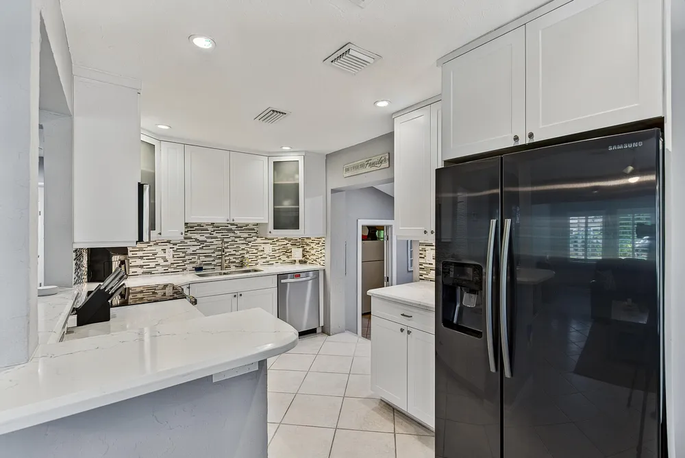 800 SW 19th St, Fort Lauderdale, FL 33315