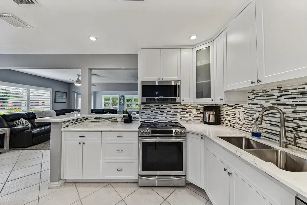 800 SW 19th St, Fort Lauderdale, FL 33315