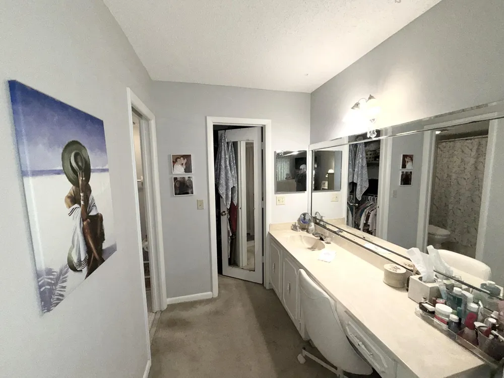 1030 Silk Oak Terrace, Delray Beach, FL 33445