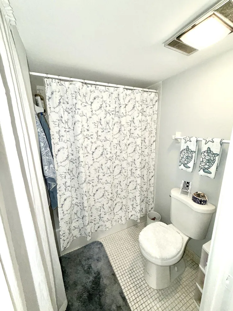 1030 Silk Oak Terrace, Delray Beach, FL 33445