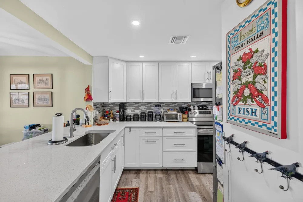 3100 NE 48th Ct, Lighthouse Point, FL 33064