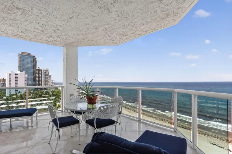 1430 S Ocean Blvd, Pompano Beach, FL 33062