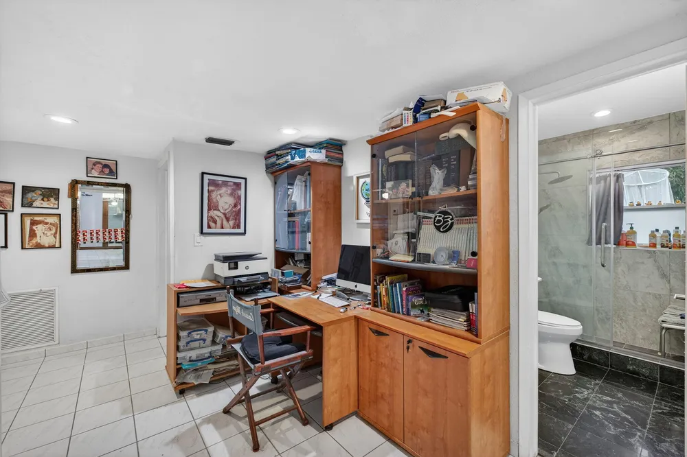 1935 SE 25th Ave, Fort Lauderdale, FL 33316