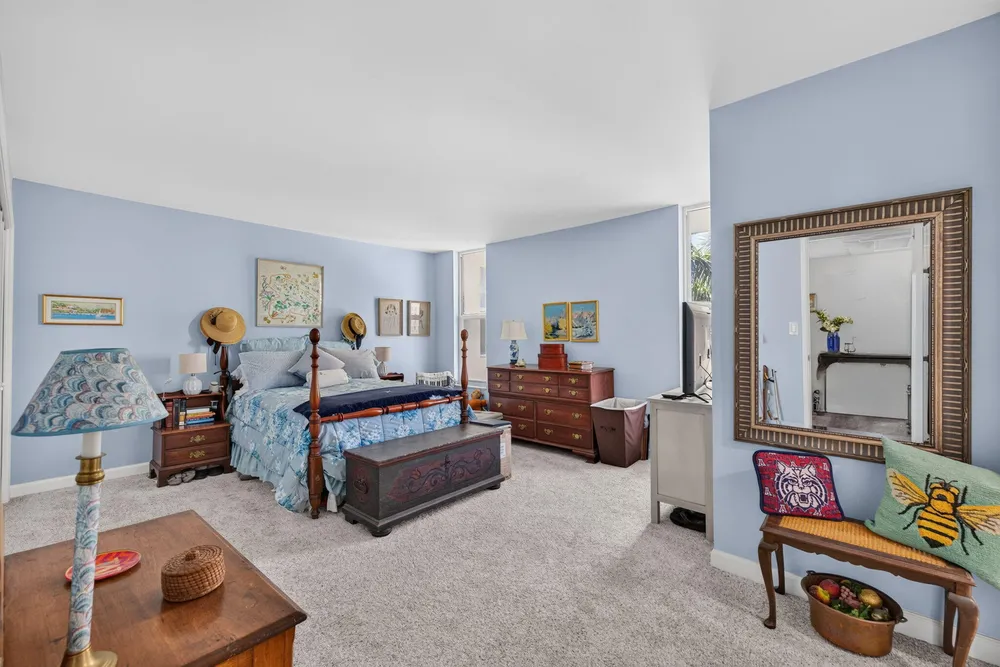 3100 NE 48th Ct, Lighthouse Point, FL 33064
