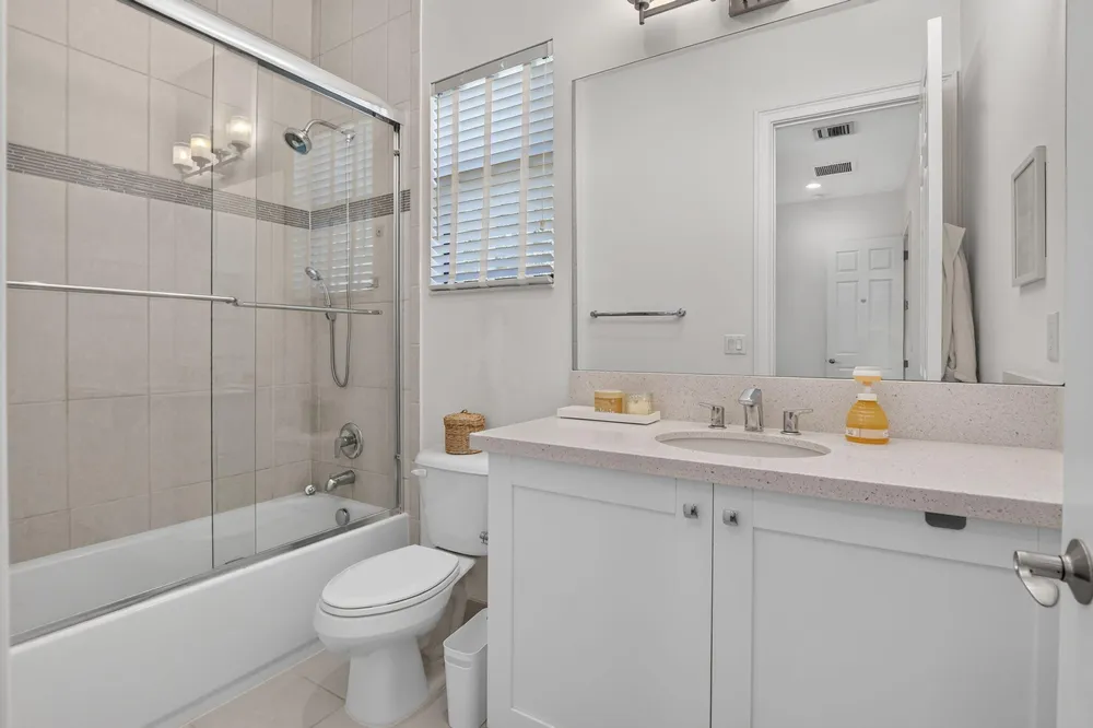 16740 Strasbourg Ln, Delray Beach, FL 33446