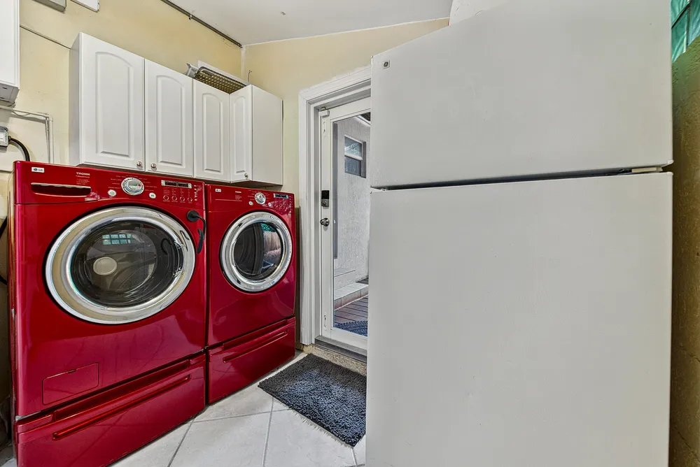800 SW 19th St, Fort Lauderdale, FL 33315