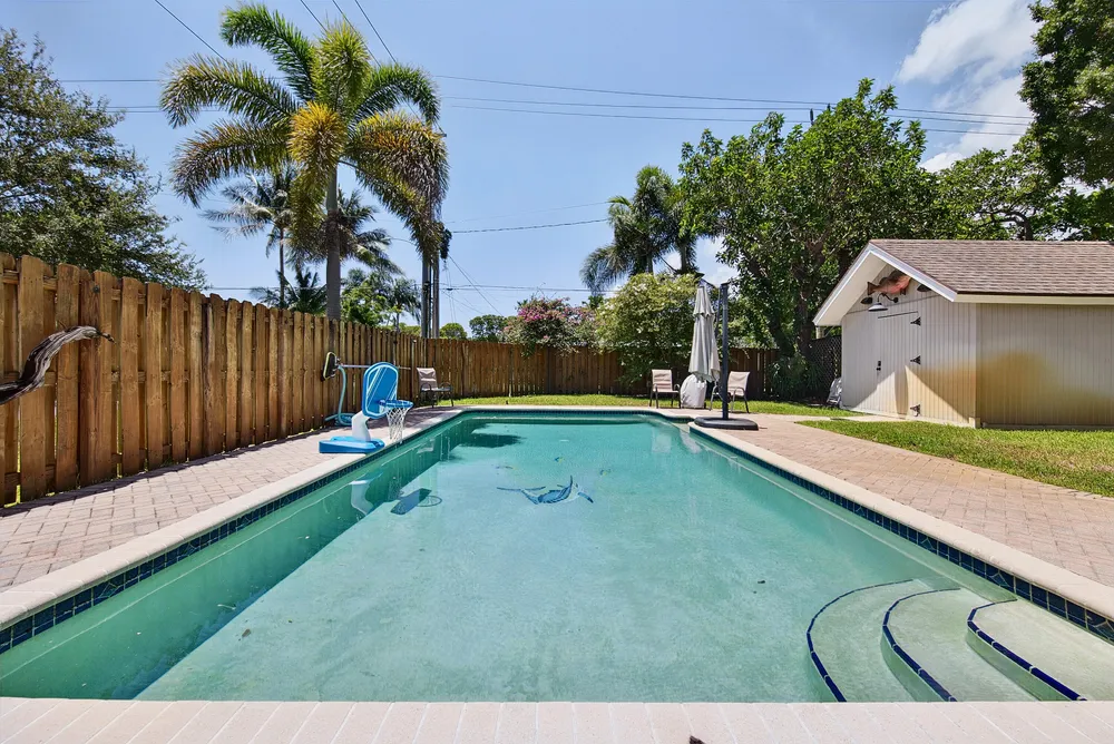 800 SW 19th St, Fort Lauderdale, FL 33315