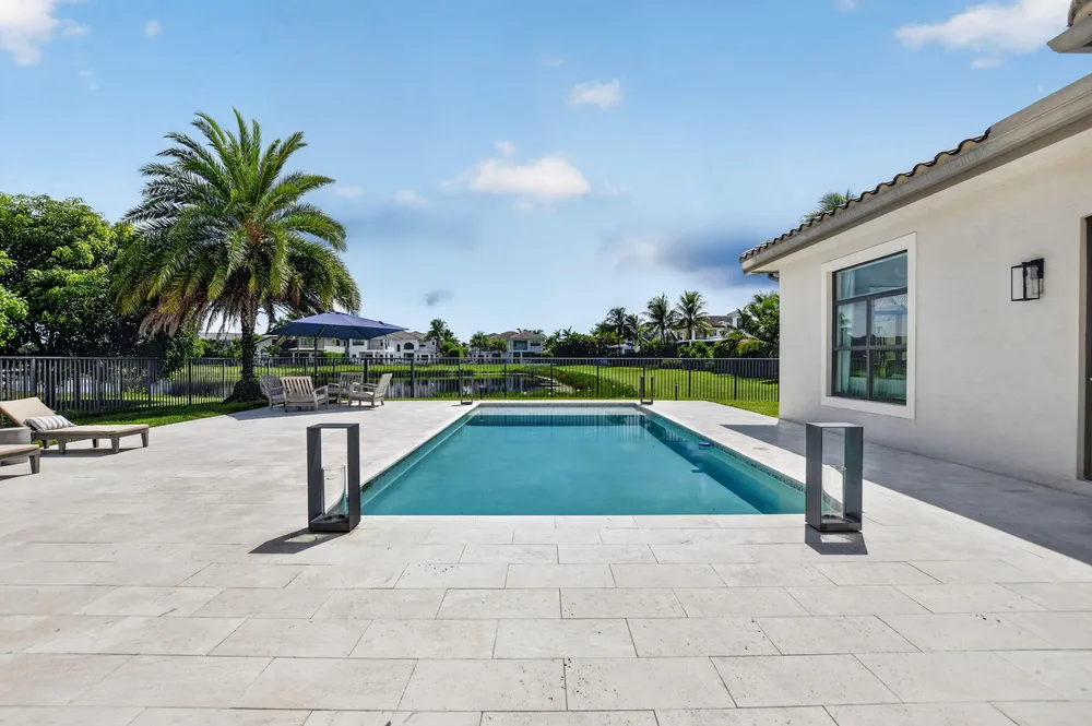 16740 Strasbourg Ln, Delray Beach, FL 33446