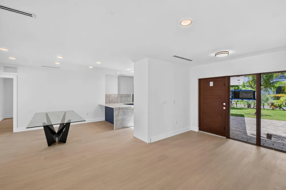 631 N Mashta Dr, Key Biscayne, FL 33149