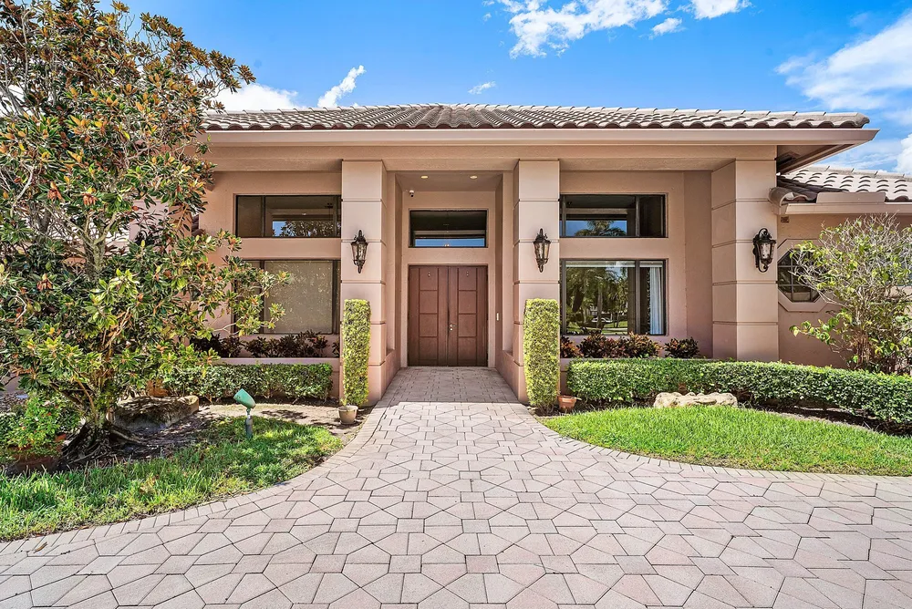 17595 Bocaire Pl, Boca Raton, FL 33487
