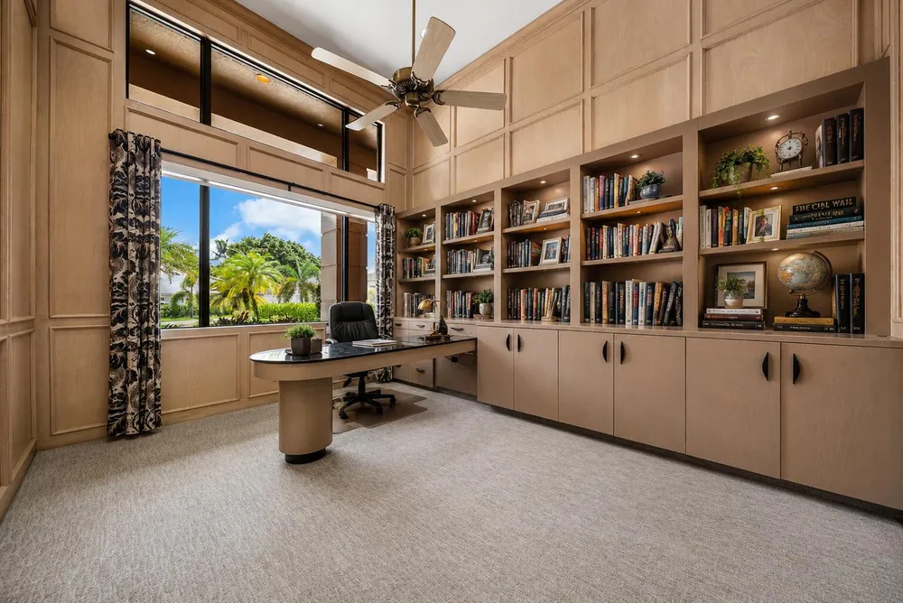 17595 Bocaire Pl, Boca Raton, FL 33487