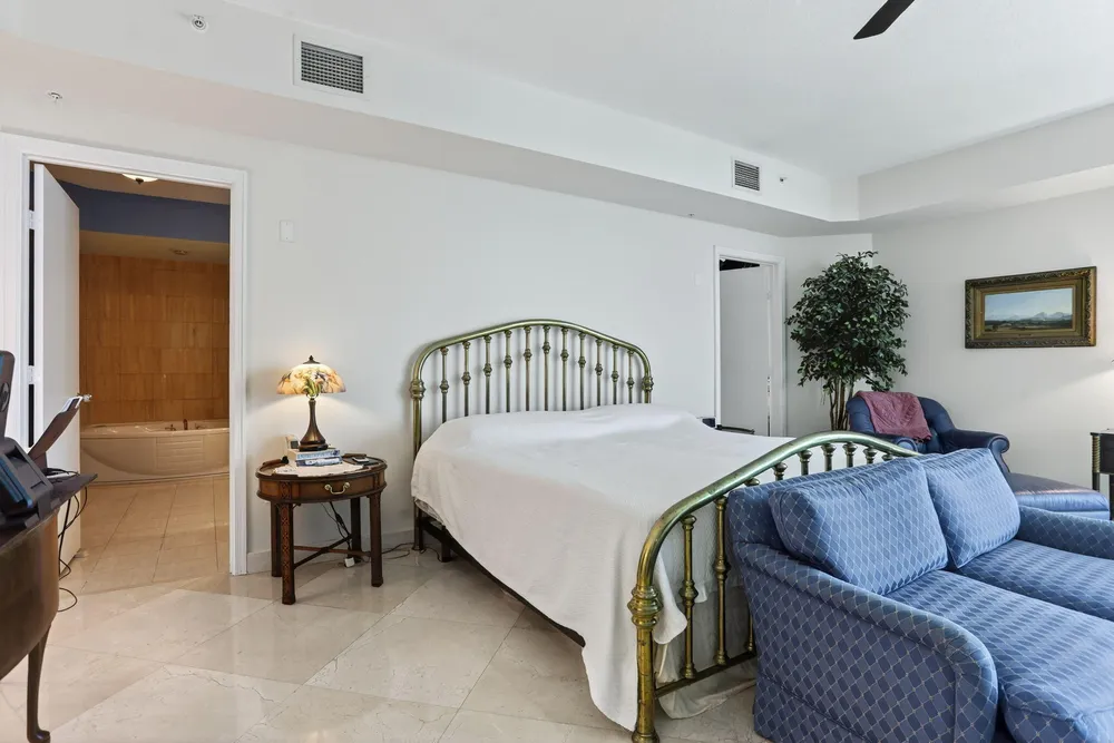 1430 S Ocean Blvd, Pompano Beach, FL 33062
