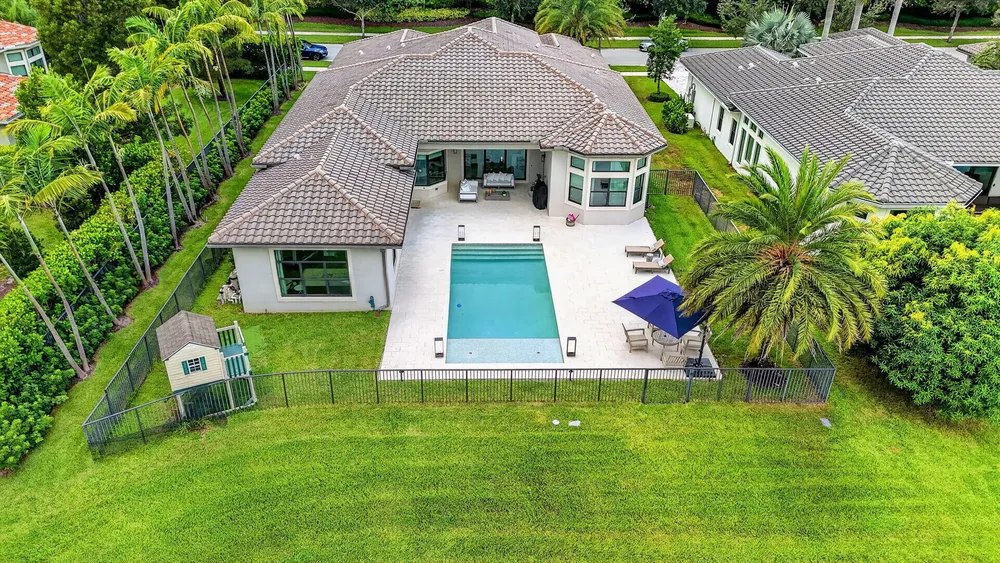 16740 Strasbourg Ln, Delray Beach, FL 33446