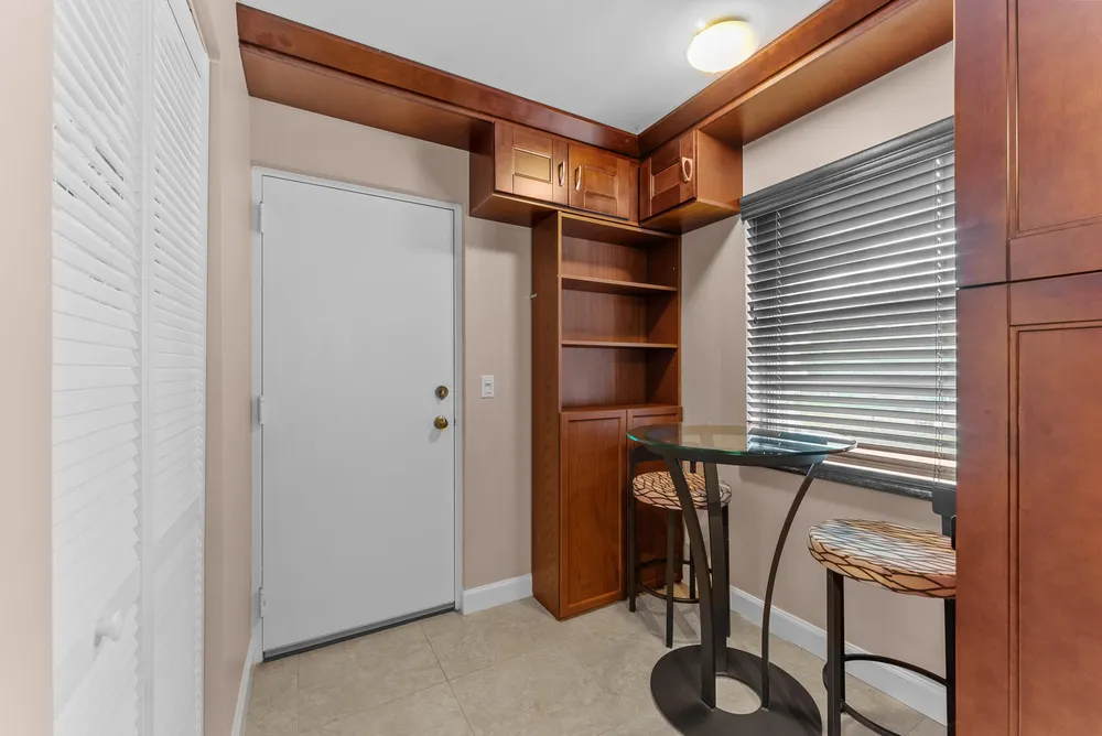 6300 NW 2nd Ave, Boca Raton, FL 33487