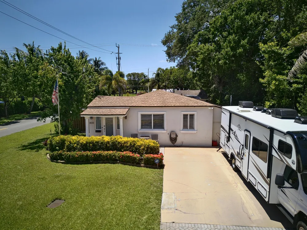 800 SW 19th St, Fort Lauderdale, FL 33315